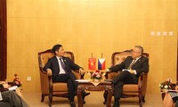 越南和菲律宾考虑签署2017至2020年大米贸易协议