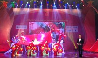 越南通讯传媒部举行迎国庆 “独立星”艺术交流晚会