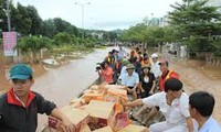 携手帮助中部灾民克服洪灾影响