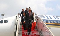 新加坡总理李显龙一行圆满结束对越南的正式访问