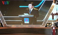 越南政府副总理郑廷勇出席PVEP公司成立10周年纪念会