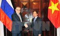 越俄战略对话与副外长级政治磋商在越南举行
