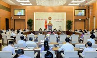  越南国会常务委员会第19次会议开幕