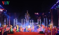 阮氏金银出席2018年越南日本文化交流活动