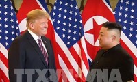 第二次美朝首脑会晤： 特朗普强调与朝鲜领导人金正恩有着非常好的关系