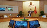 越南政府举行应对新冠肺炎疫情全国视频会议