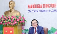 越南共产党与英国全党议会团体举行视频对话会