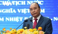 越南国家主席阮春福：越南热带中心要继续做越南和俄联邦关系的可靠纽带