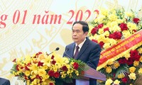越南国会常务副主席陈青敏出席越南老年人协会第六次代表大会