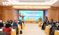 越南政府总理与越南外商投资企业界会议