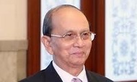 Staatspräsident Truong Tan Sang empfängt Myanmars Präsident Thein Sein