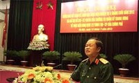Laos verleiht Orden an Leitung des Verteidigungsministeriums Vietnams