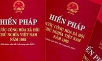 In Frankreich lebende Vietnamesen machen Vorschläge für neue Verfassung