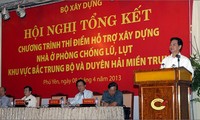 Premierminister Nguyen Tan Dung fordert Staatshilfe für arme Menschen beim Hausbau 