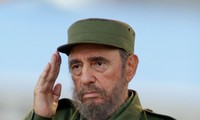Fidel Castro tritt in der Öffentlichkeit auf