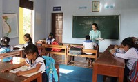 Bau einer Grundschule auf der Spratly-Insel Sinh Ton 