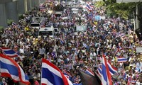 Premierministerin Yingluck Shinawatra: Kein Militärputsch in Thailand