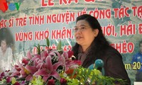 Vizeparlamentspräsidentin Tong Thi Phong empfängt parlamentarische Delegation aus Laos