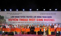 Fast 300 Freiwillige machen auf den legendären Truong Son-Pfad aufmerksam