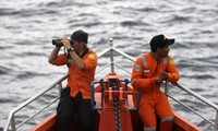 Malaysia treibt Suche nach vermisstem Flugzeug voran