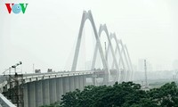 Nhat Tan-Brücke in Hanoi vier Monate vor Einweihung