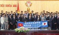 Zusammenarbeit zwischen jungen vietnamesischen und japanischen Abgeordneten
