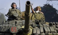 Föderalisierungskräfte in der Ostukraine führen Offensive