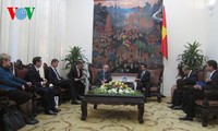 Vizepremierminister Vu Duc Dam empfängt Sonderbeauftragten des britischen Premierministers