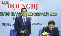 Vizepremierminister Vu Duc Dam: verstärkte Aufklärungsarbeit über Gesetze bei Jugendlichen