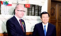 Staatspräsident Truong Tan Sang beendet Besuch in Tschechien