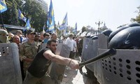 Ukraine: Mehrere Festnahmen nach einer Auseinandersetzung am Parlamentsgebäude