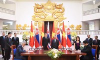 Slowakischer Premierminister Robert Fico besucht Vietnam