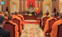 Staatspräsident Tran Dai Quang empfängt Vietnamesen aus Thailand