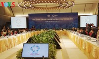 SOM2 APEC: Förderung des digitalen Handels und der Sozialhilfe