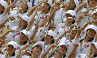 Nordkoreanische Sportanhänger in Südkorea angekommen