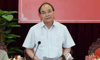 Premierminister Nguyen Xuan Phuc besucht Model der Neugestaltung ländlicher Räume in Ha Tinh