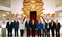 Erfahrungsaustausch zwischen OECD und Vietnam bezüglich weltweiter Korruptionsbekämpfung