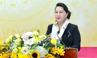 Parlamentspräsidentin Nguyen Thi Kim Ngan nimmt an Konferenz des Zentralkomitees der vaterländischen Front teil