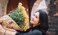   Künstlerin Diệu Hương bringt MV mit Hue-Gesang “10 Vorschriften gegen Covid“