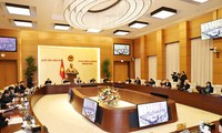 Sitzung des Ständigen Parlamentsausschusses zur Vorbereitung auf die Parlamentssitzung der 15. Legislaturperiode