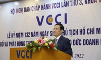 Vietnamesische Unternehmer zur Umsetzung der sechs Moralregeln