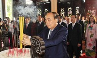Staatspräsident nimmt an Geburtstagsfeier des Altspräsidenten des Ministerrates Pham Hung teil