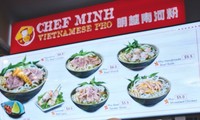 Singapurische Zeitungen loben Reisnudeln-Suppe der vietnamesischen Küche