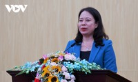 Vizestaatspräsidentin Vo Thi Anh Xuan trifft Wähler in An Giang