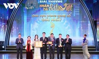Premierminister Pham Minh Chinh nimmt an Preisverleihung für vietnamesische Talente teil