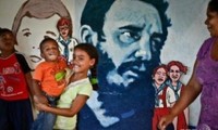  Mexico honors Cuban leader Fidel Castro