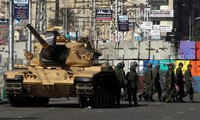 Egypt army gets temporary power to arrest 
