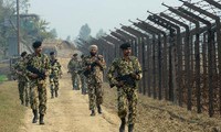 India PM warns Pakistan over Kashmir