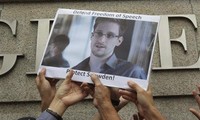 Edward Snowden not eligible for Russian citizenship