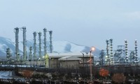 Iran invites IAEA investigators to visit Arak heavy-water facility